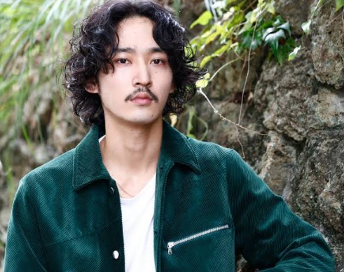 上杉柊平のインタビュー