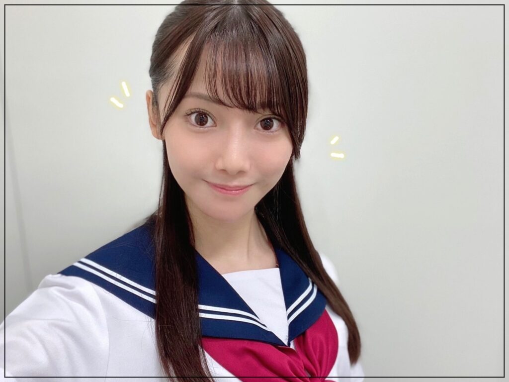 黒見明香　制服