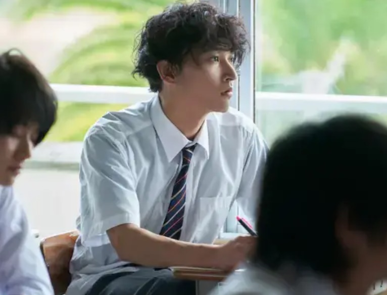 上杉柊平の学生服