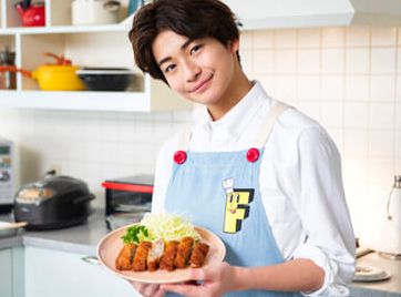高橋文哉　学歴