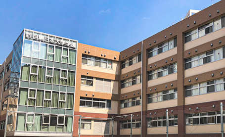 目黒日本大学高校の校舎