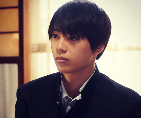 水沢林太郎の学ラン姿