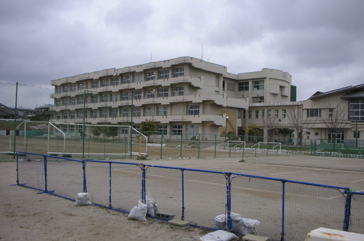富谷市立東向陽台中学校