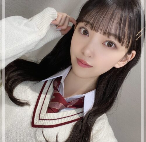 堀未央奈　X
