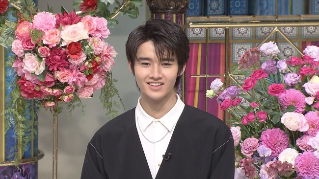 藤岡真威人　学歴