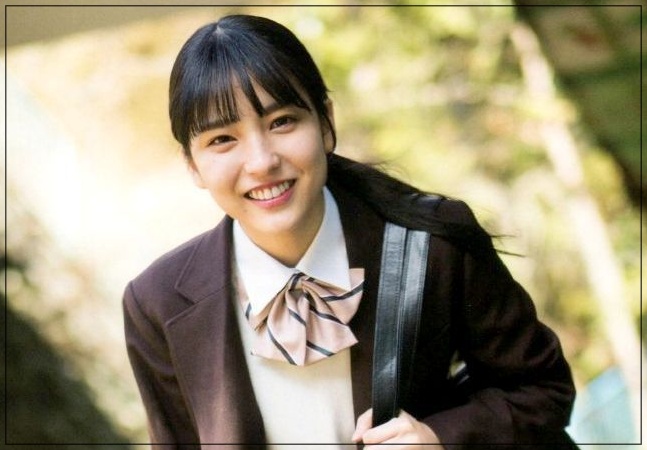 早川聖来 制服