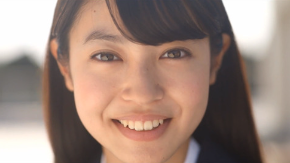 サントリー「オオカミ少女と黒王子」　のＣＭに出演した田辺桃子