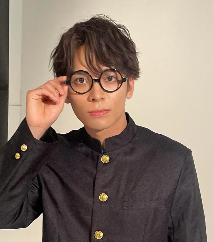 岡田隆之介 制服