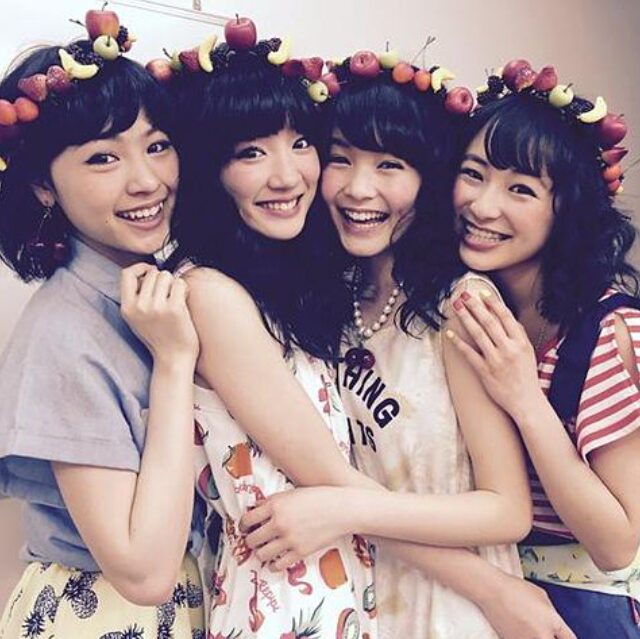 nicoraでRMRMというユニットを組んでいた大谷凛香、永野芽郁、久間田琳加、鈴木美羽