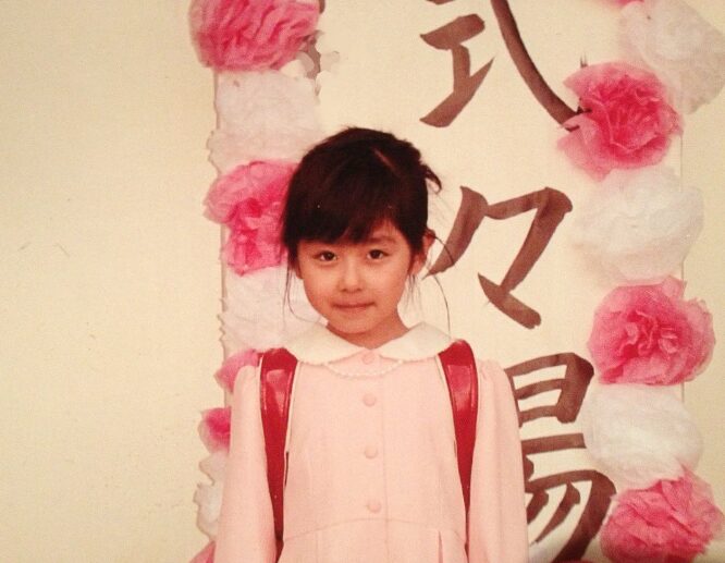 小学校入学式の斉藤ちはる