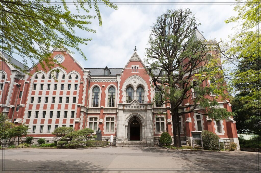 山崎怜奈 出身大学