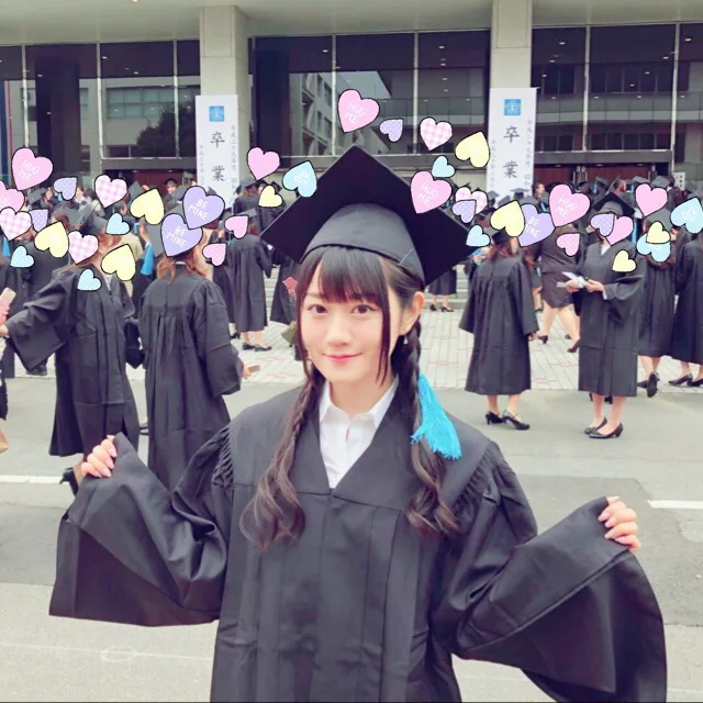 小倉唯 大学時代 X