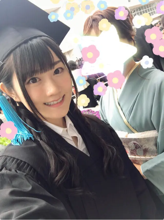 小倉唯 大学時代 X