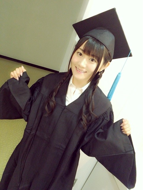 小倉唯 大学 卒業式
