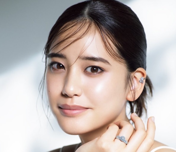 山崎紘菜 インスタグラム