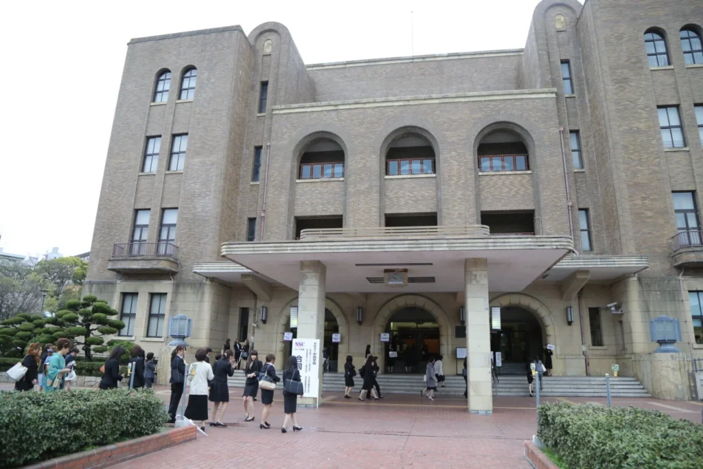 深川麻衣 名古屋ファッション専門学校