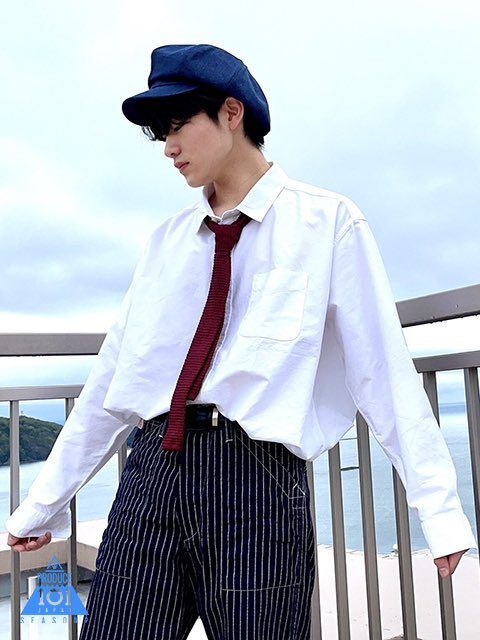 私服の佐野雄大