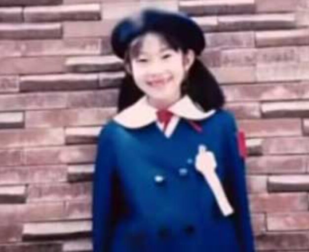 桜井玲香　卒アル　小学生時代