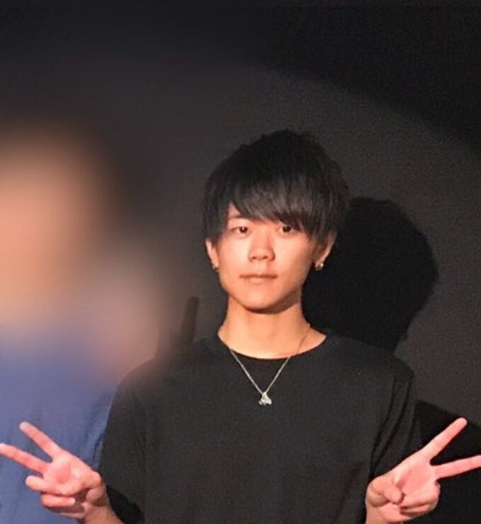 高校時代に「大一大万大吉 中目黒店」でライブをしていた藤牧京介