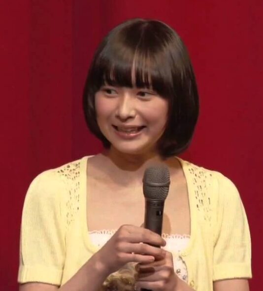 鈴木絢音 デビュー当時