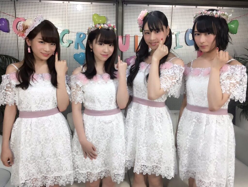 鈴木絢音 X
