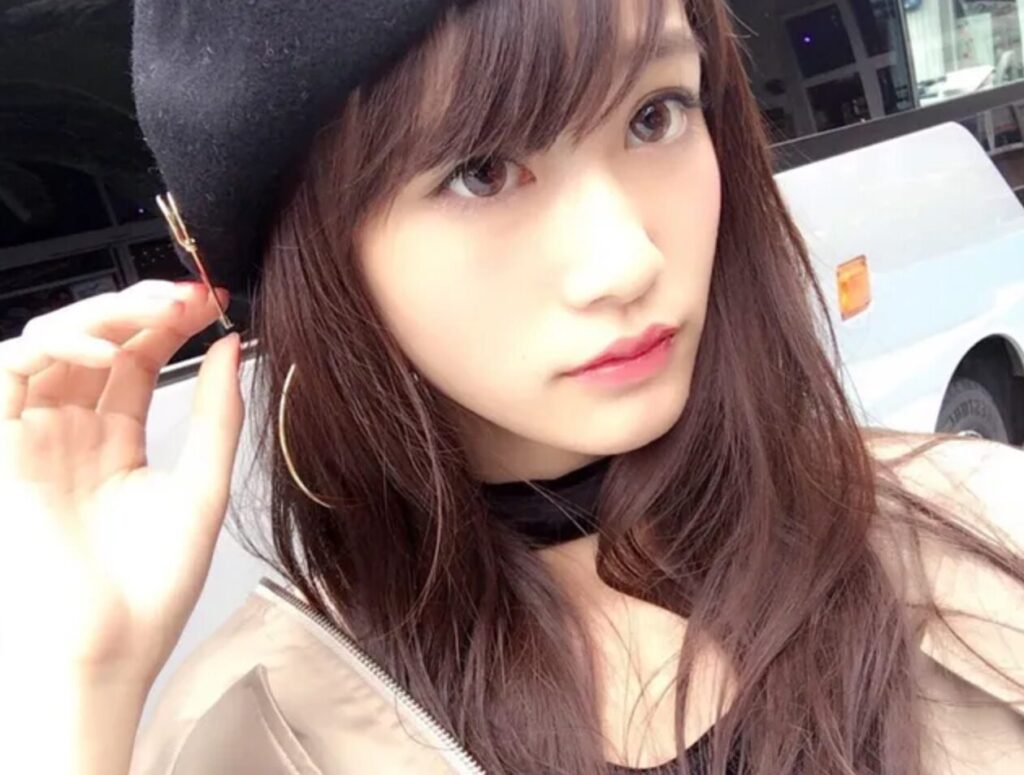生見愛瑠　中学時代
https://mdpr.jp/photo/detail/2306769