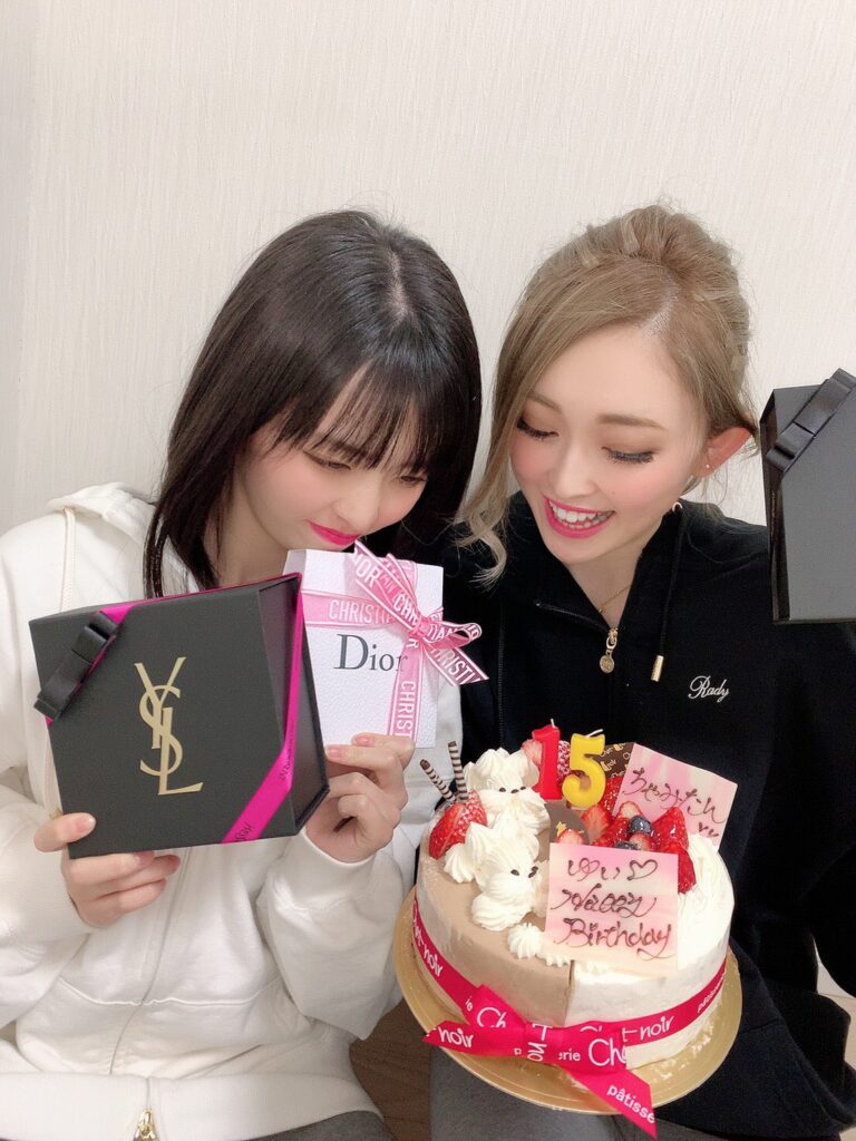 ゆいちゃみ　中学　X
