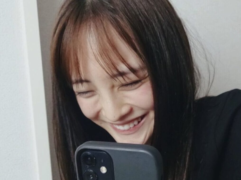大友花恋　Instagram