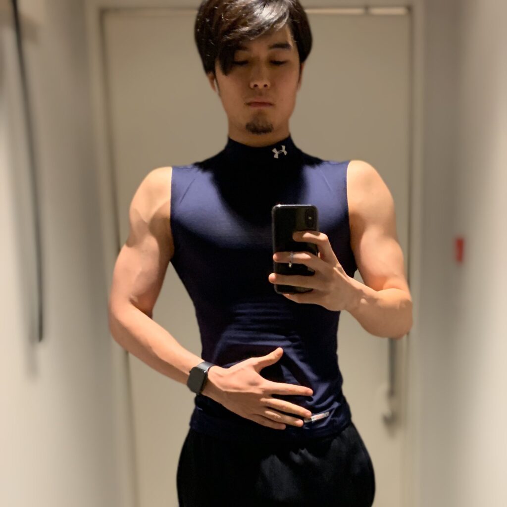 入江甚儀 X