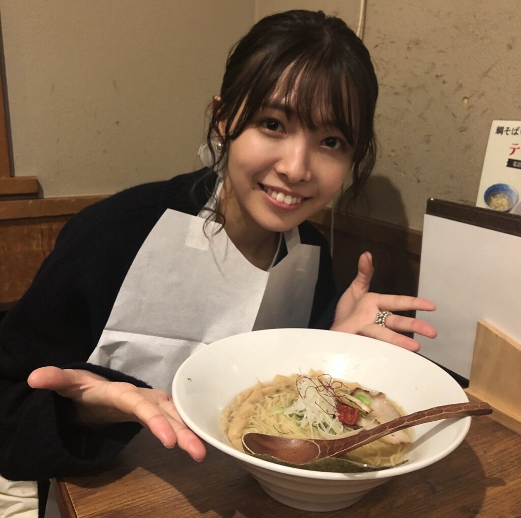 寺本莉緒　高校　X