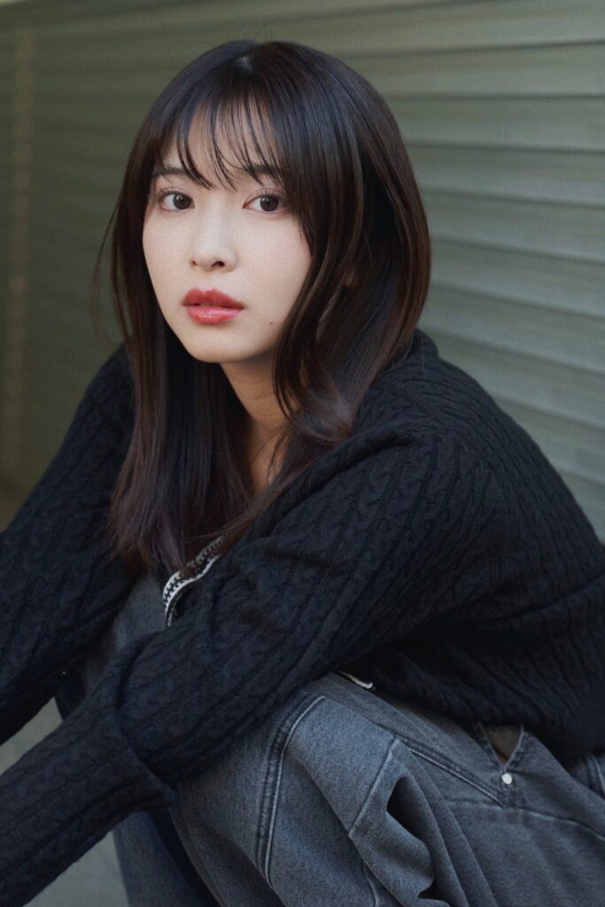 木下彩音 X