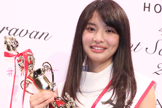 木下彩音 X ホリプロ