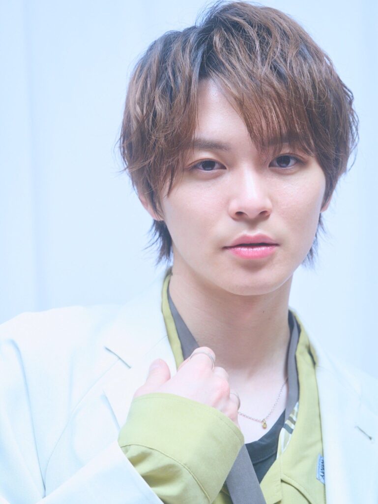 金子隼也 X