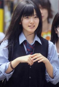 鈴木愛理　日出中学校　X