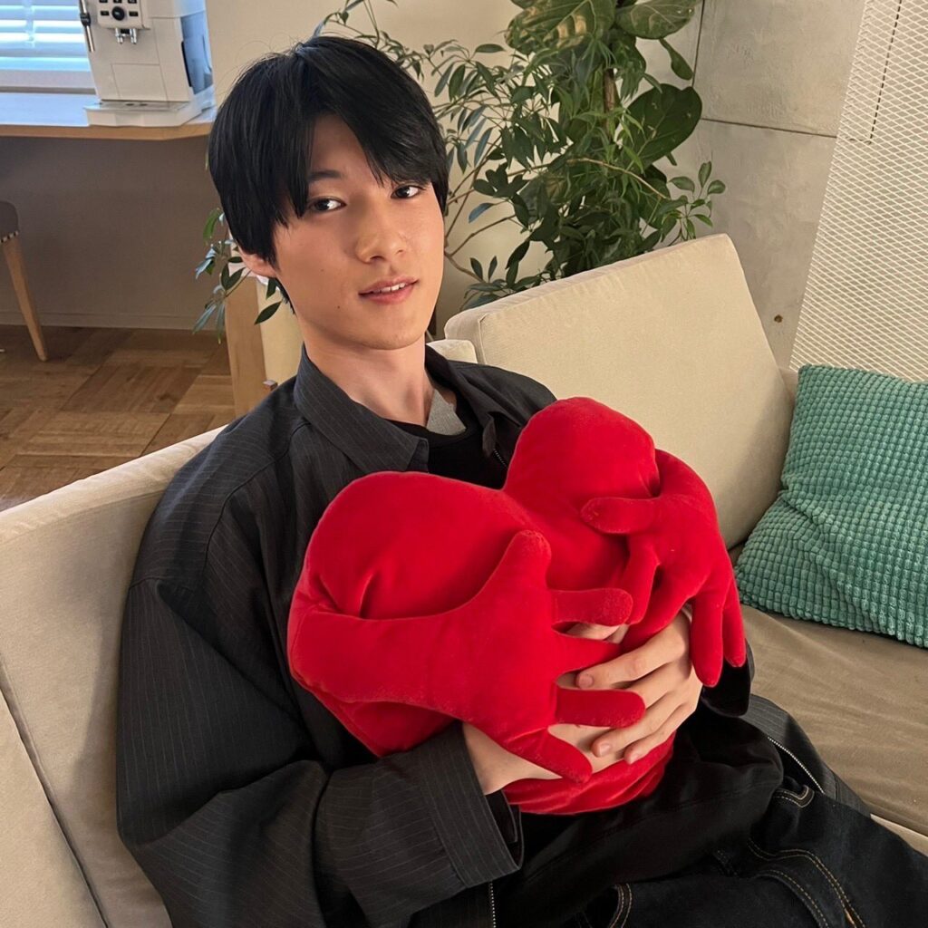 高橋璃央 インスタグラム