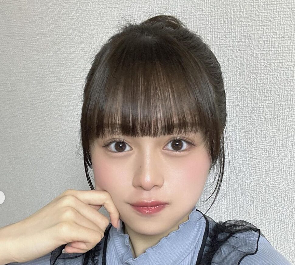 絵森彩　Instagram