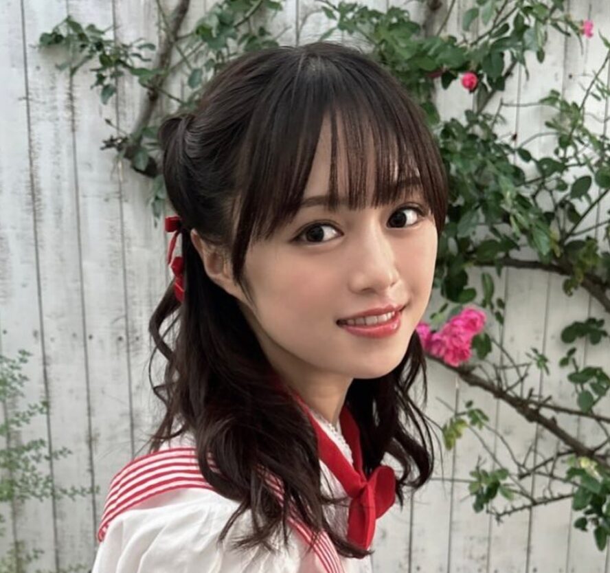 絵森彩　Instagram