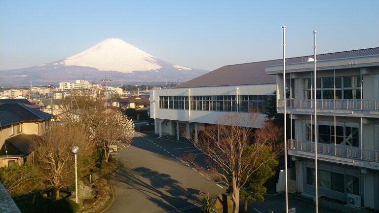 なえなの 御殿場市立南中学校