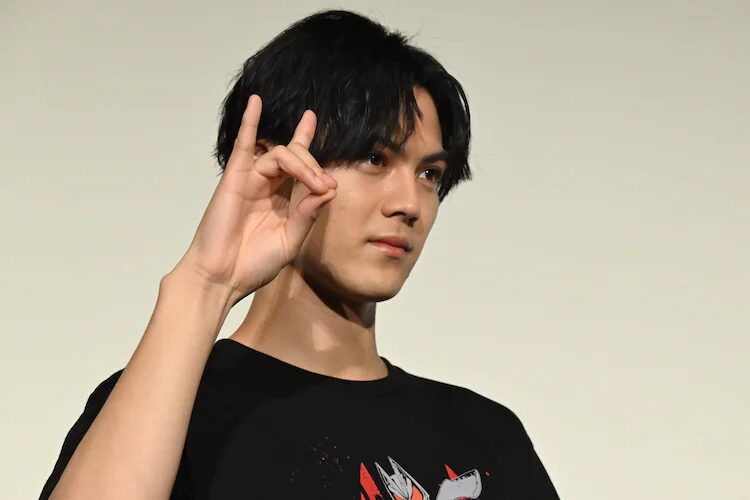 簡秀吉の学歴