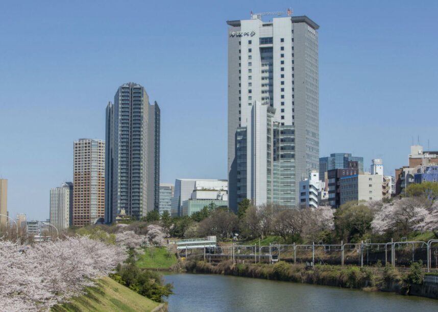 法政大学