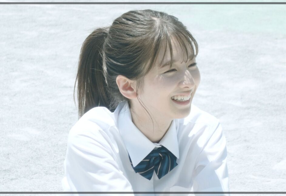 菅原咲月　制服姿