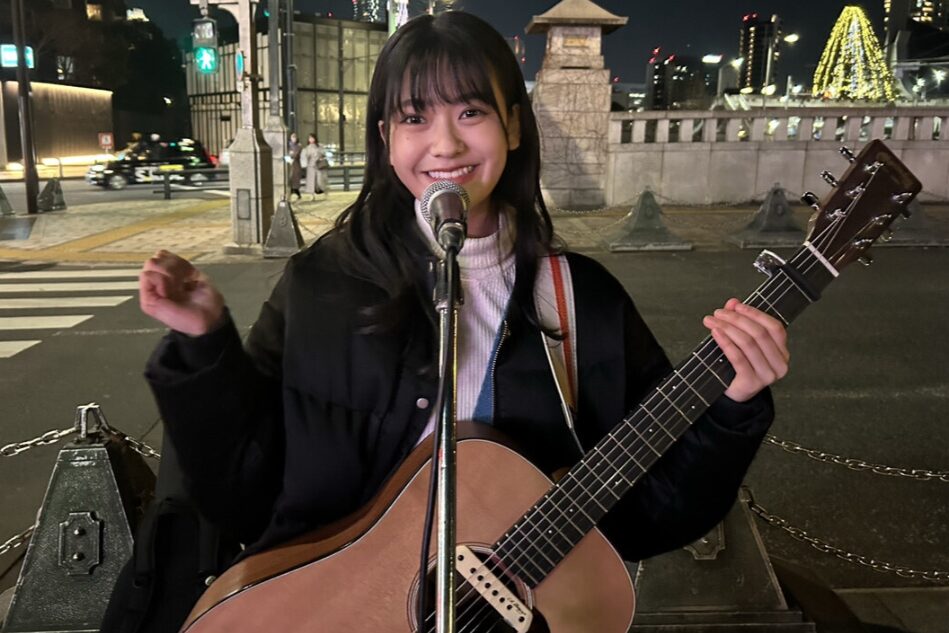 奥田いろは　ギター