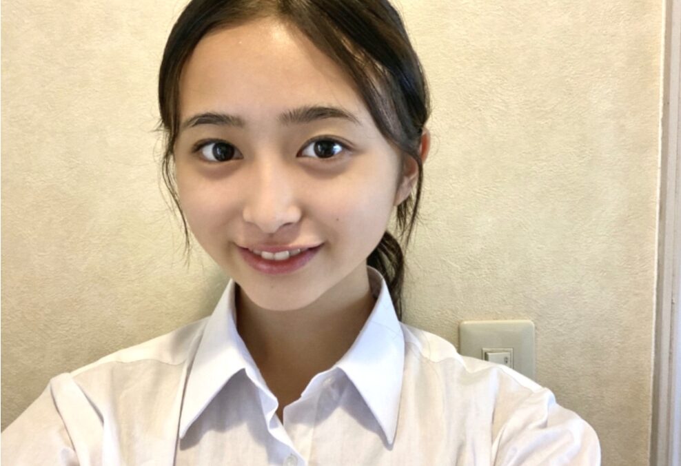 井上和　制服姿