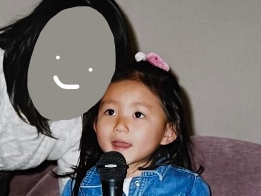 青山なぎさ　幼少期　X