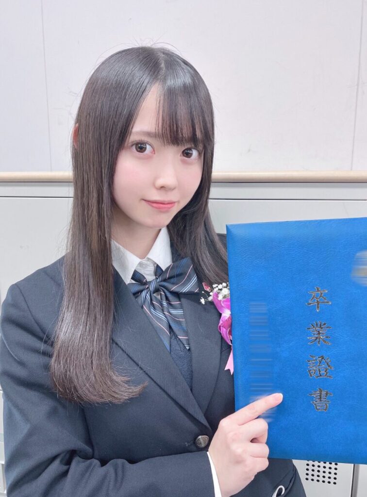 松本ももな　制服姿
https://x.com/momonamatsumoto/status/1367098567312072704/photo/2