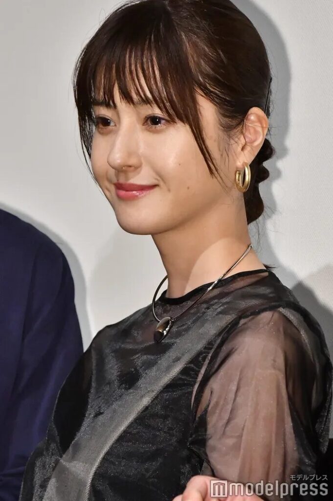 松本若菜　上京　アルバイト