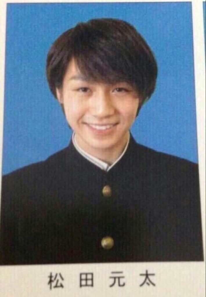 松田元太 中学時代
https://x.com/jl6ks_/status/1175429773469745152/photo/2