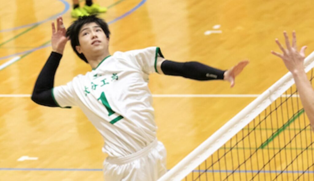夏生大湖 高校時代
https://os-oita.com/column/zukan/809.html