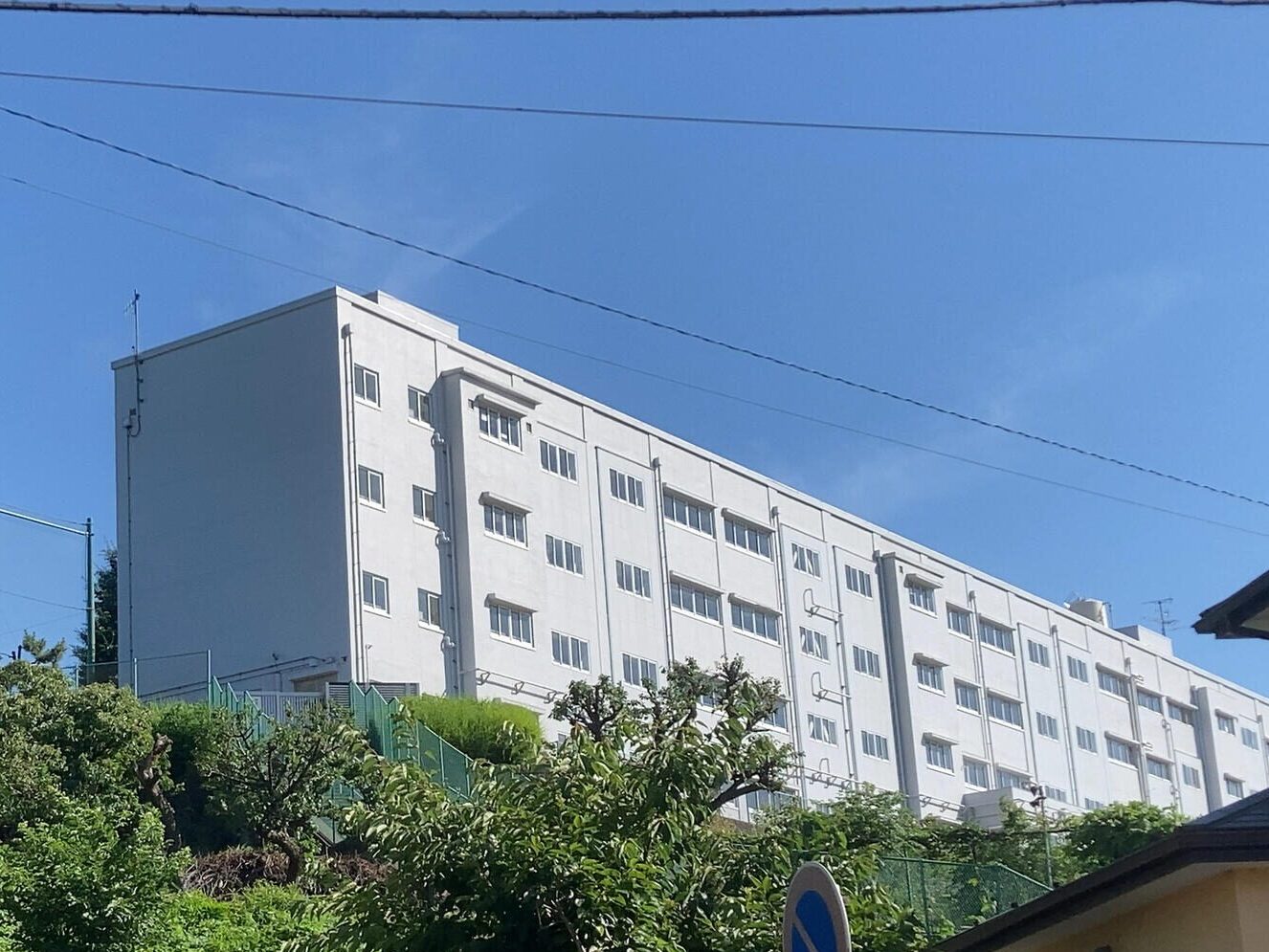 佐々木彩夏 中川中学校