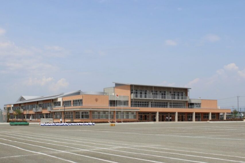 伊勢崎市立赤堀中学校